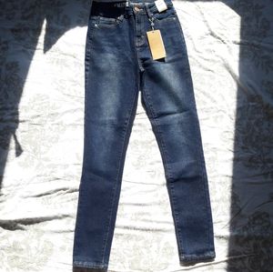 YMI Vintage Dream high waist skinny jeans